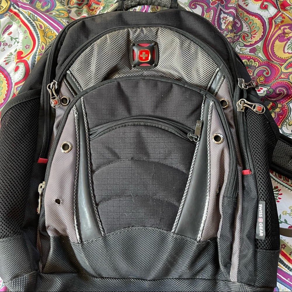 Used Swiss gear bookbag